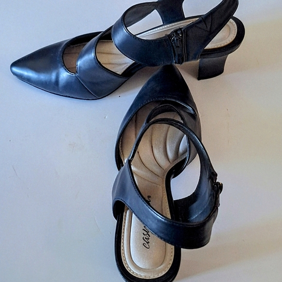 NWOT Easy Street Venue Pumps - Picture 2 of 8